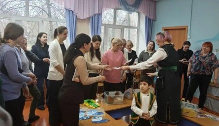 В Уфе завершился проект «Мы вместе», направленный на помощь детям с РАС В Уфе завершился проект «Мы вместе», направленный на помощь детям с РАС